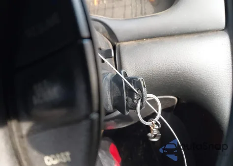 1996 Ford Mustang Gt z USA, uszkodzony, nr VIN 1FALP45X3TF164016